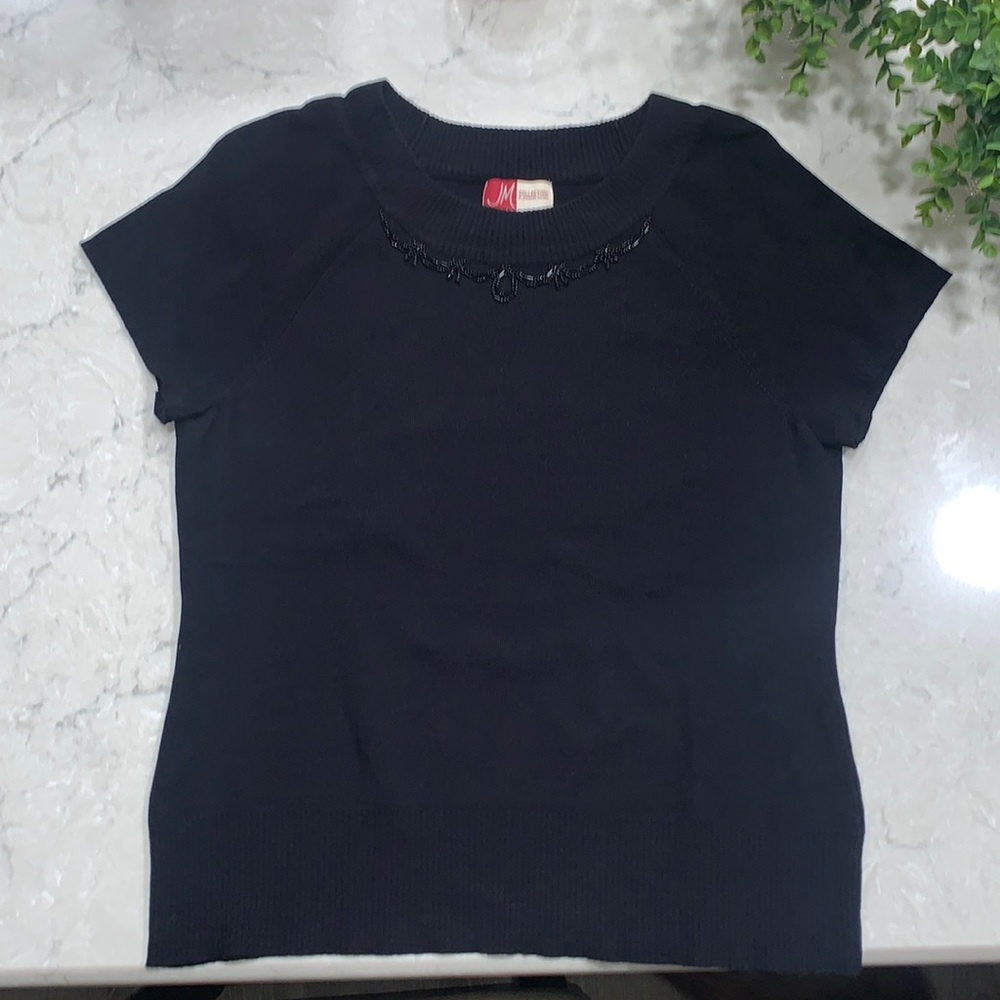 Black short sleeve sweater